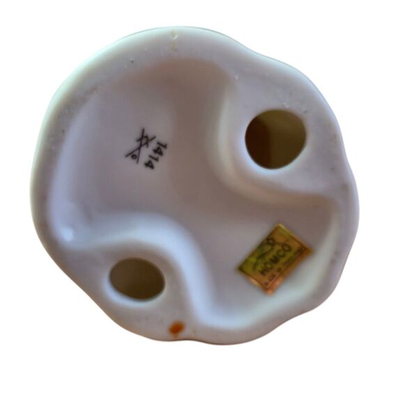 Homco 1414 Angel Holding Baby Child Figurine Home Decor Memorial Porcelain 7.5" - Picture 6 of 7